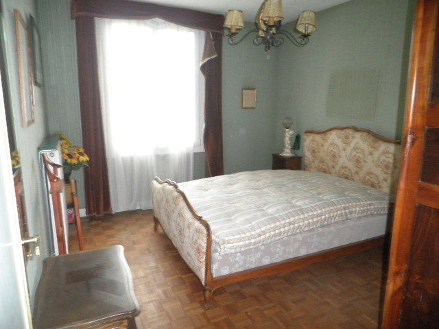 Photo Maison 4 chambres sur sous-sol. image 6/6