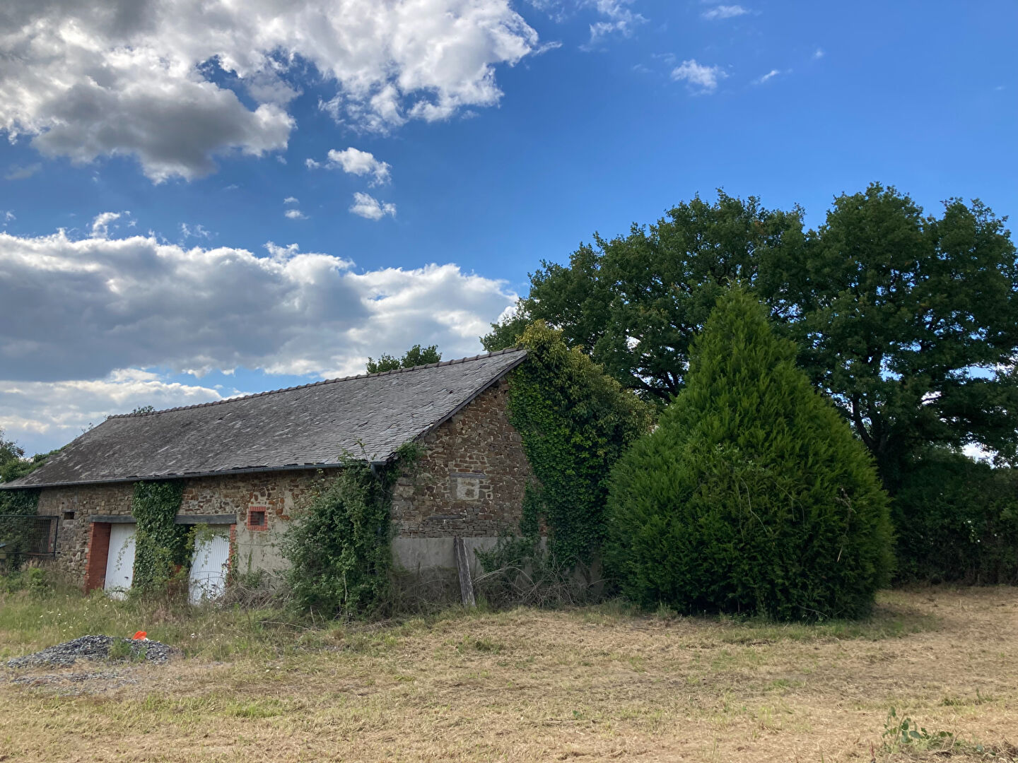 Bâtisse en pièce à rénover