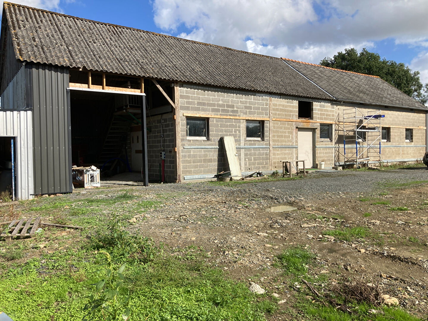 Photo Bâtiment à rénover image 3/3