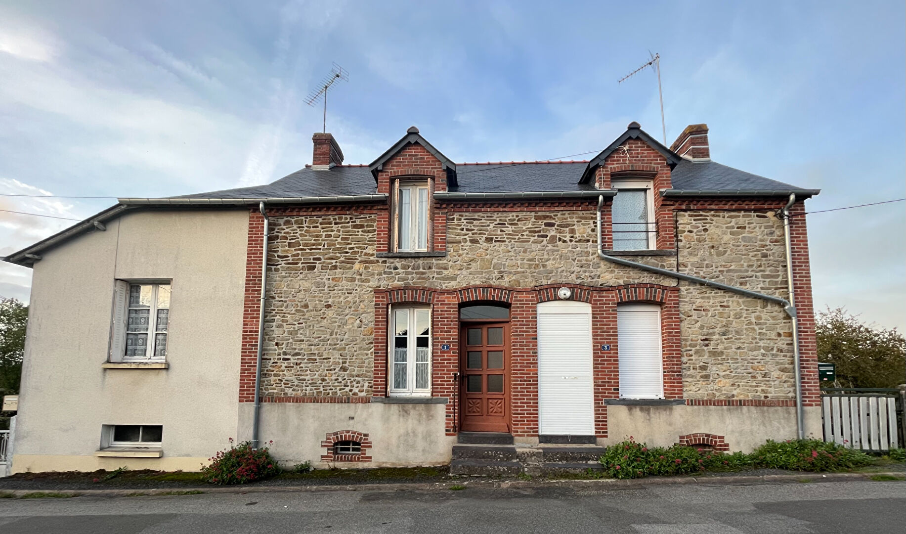 Maison Martigné Ferchaud 7 pièce(s) 116 m2.