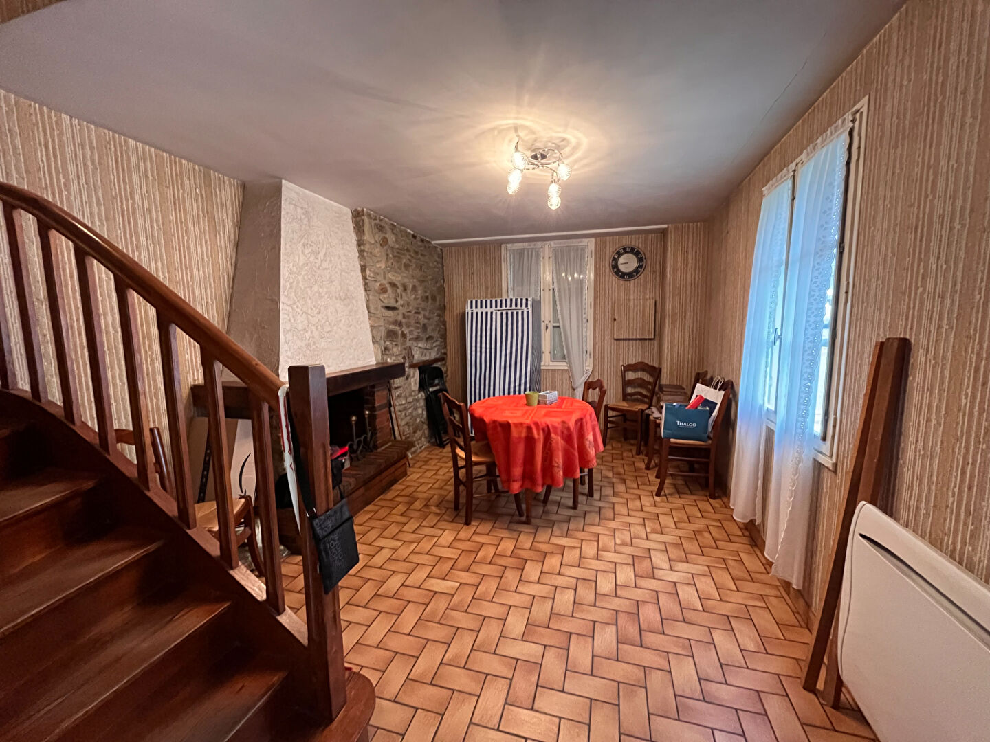 Photo Appartement à vendre centre bourg. image 1/6