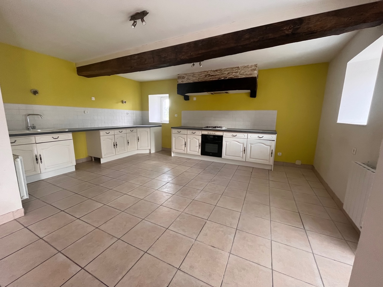 Photo Maison à vendre Martigné-Ferchaud 8 pièce(s) 150 m2. image 6/6