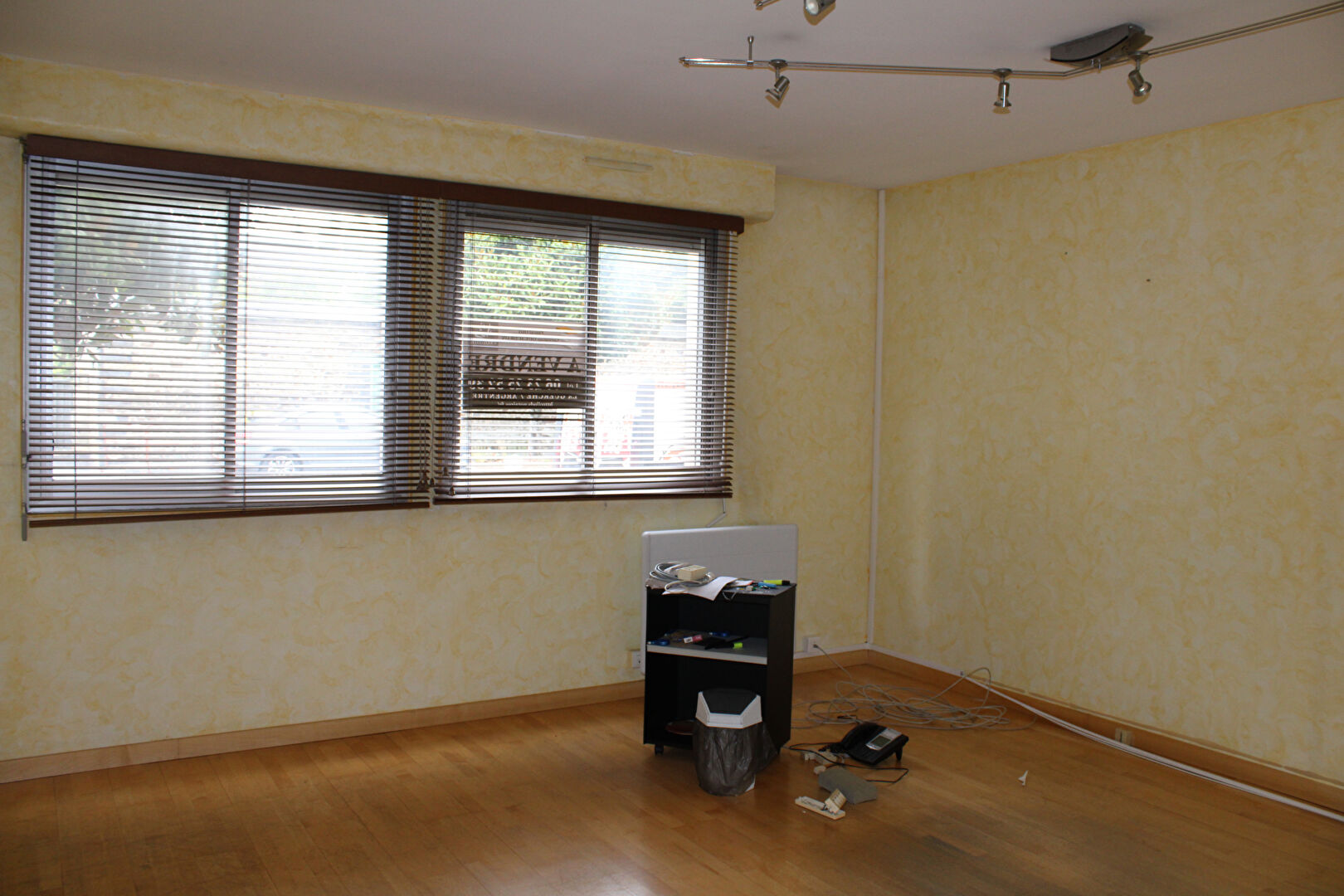 Photo La Guerche De Bretagne, Local professionnel sur 3 niveaux image 4/6