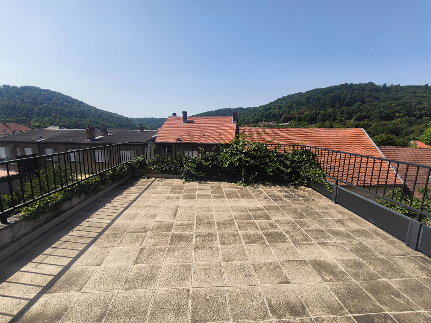 Appartement F4 avec terrasse