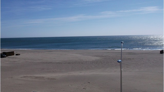 Photo Location année canet plage centre Studio meublé face à la Mer. image 1/6