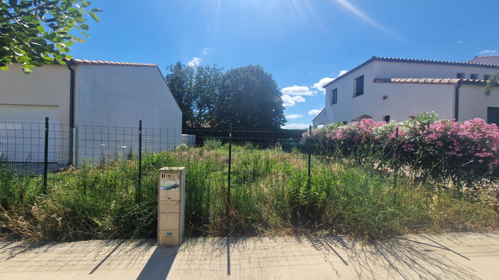 Photo Terrain  263 m2 SAINT-CYPRIEN image 3/6