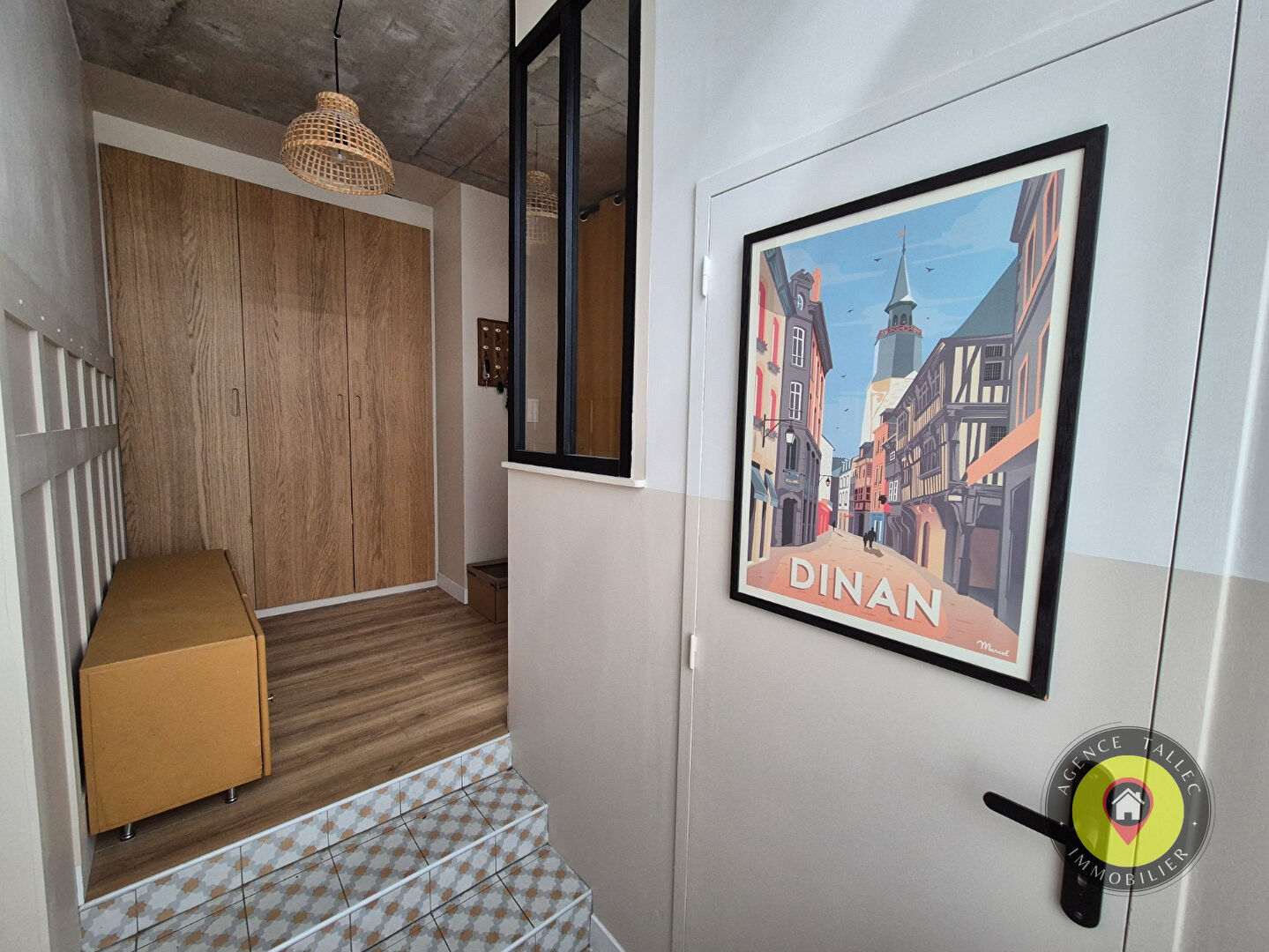 Photo T5 LOFT atypique  à Dinan . image 3/6