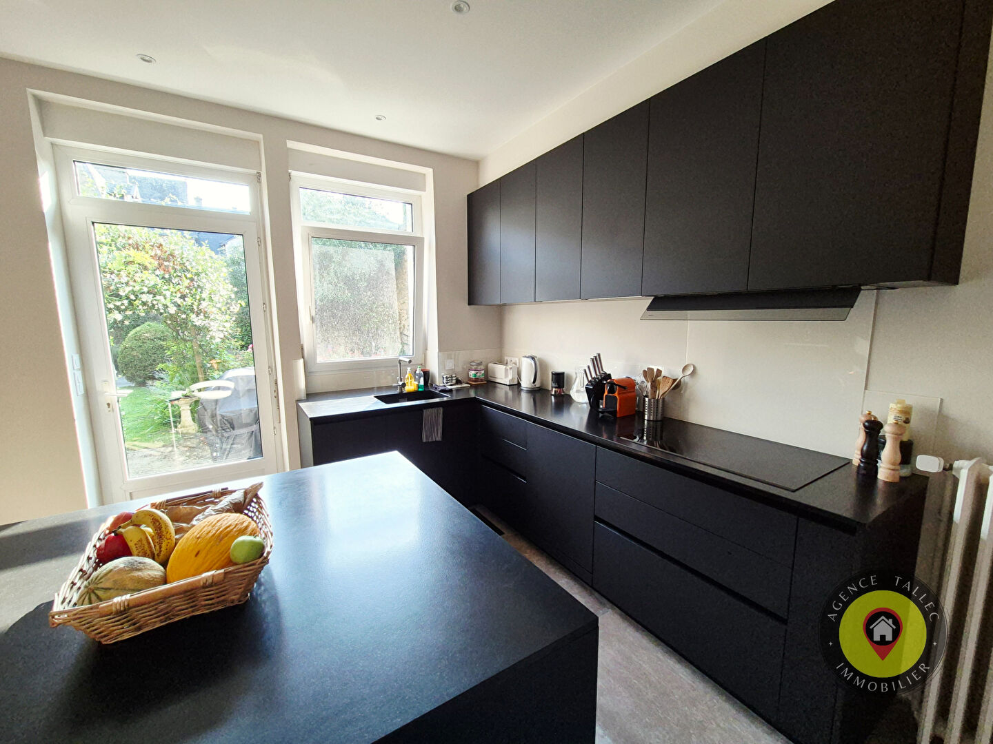 Photo Maison Bourgeoise Dinan de 484 m2 image 4/6