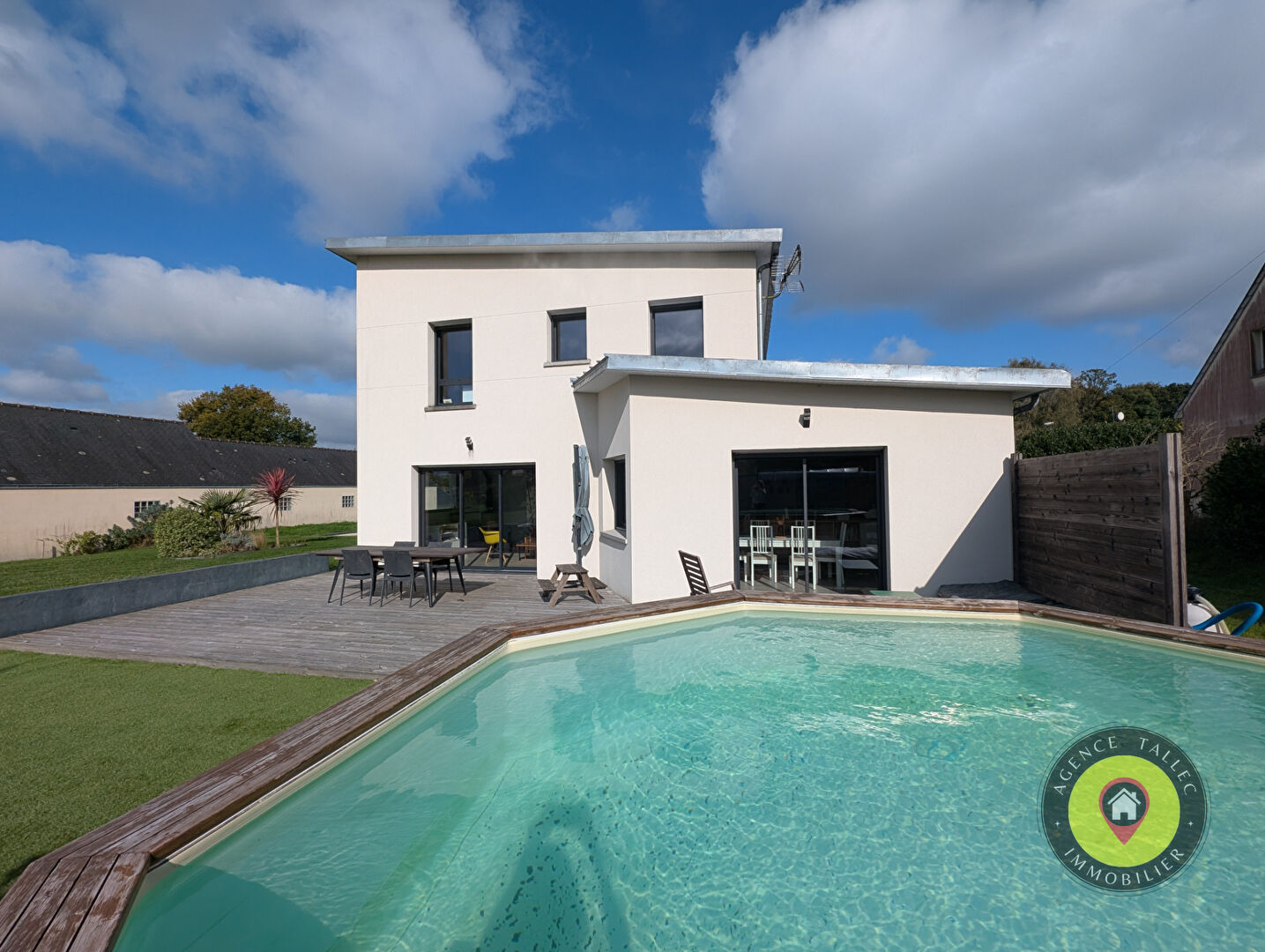 Photo Maison contemporaine de 146 m2 image 2/6