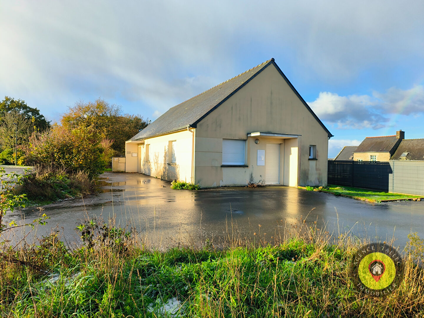 Local médical de 118 m² , idéal pour médecins et kinésithérapeutes ou autres