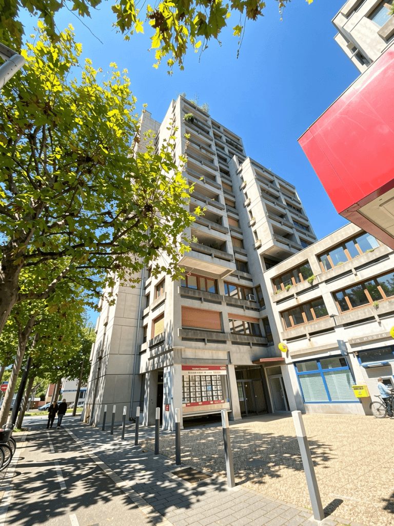 3 Depots De Stockage