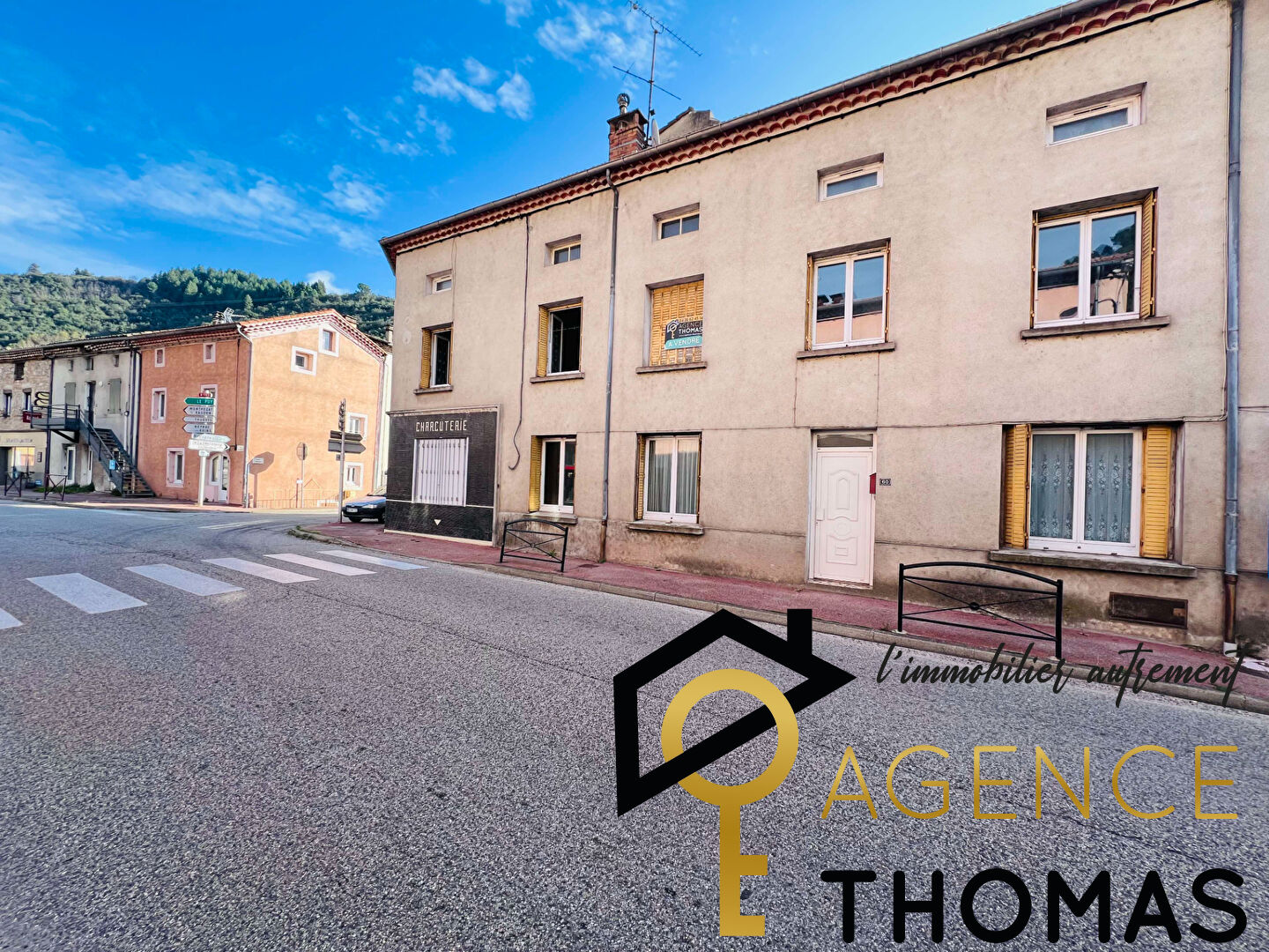 Maison Pont De Labeaume 6 pièces,145 m2