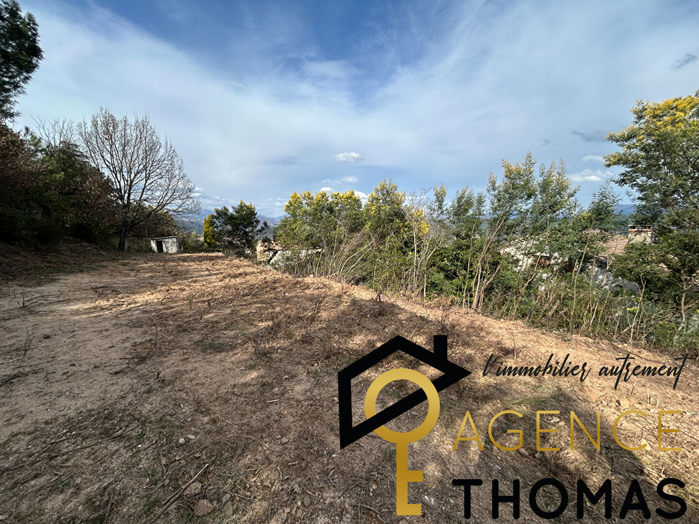 Terrain constructible Aubenas 1870 m2
