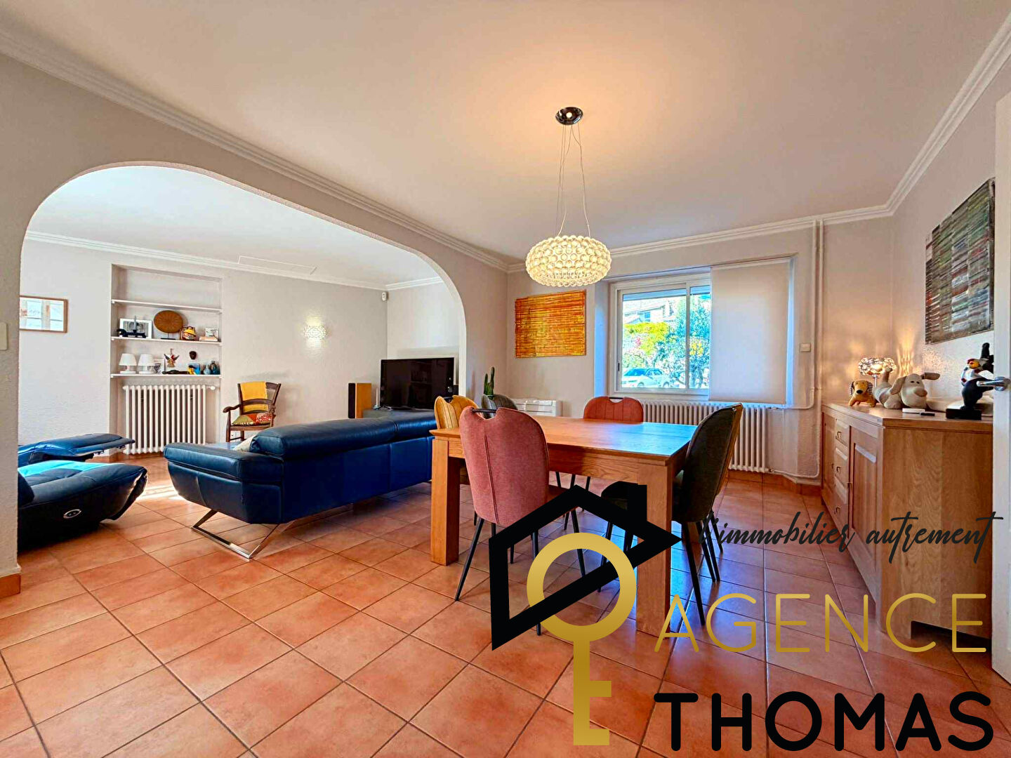 Photo Ensemble immobilier comprenant 2 maisons et piscine ! image 5/6