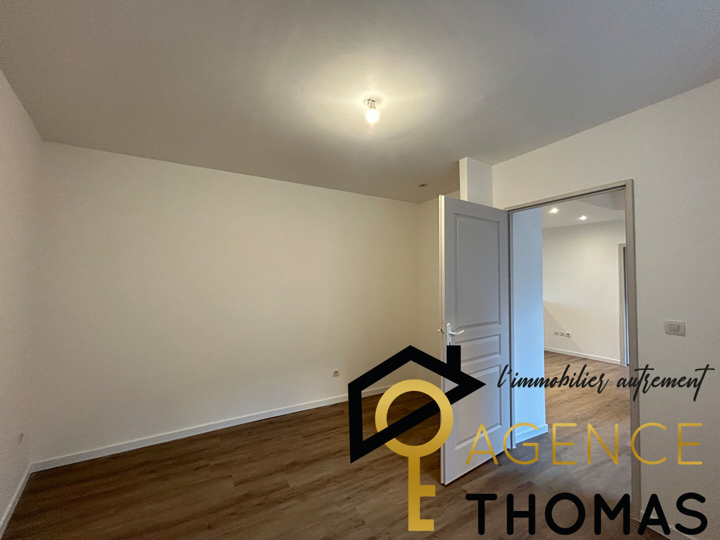 Photo Appartement RDC Aubenas 4 pièce(s) 64.64 m2 image 2/6