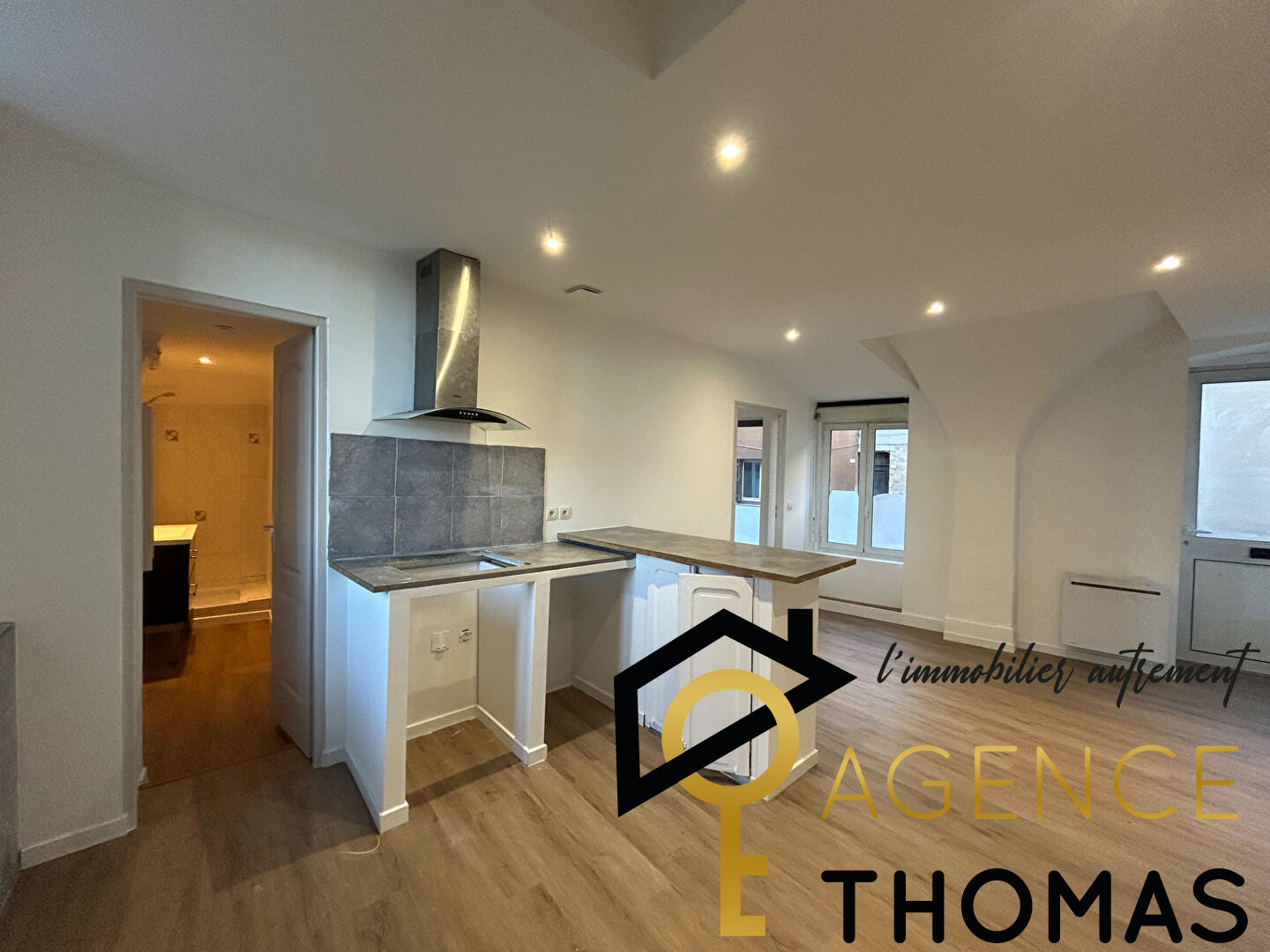 Photo Appartement RDC Aubenas 4 pièce(s) 64.64 m2 image 4/6