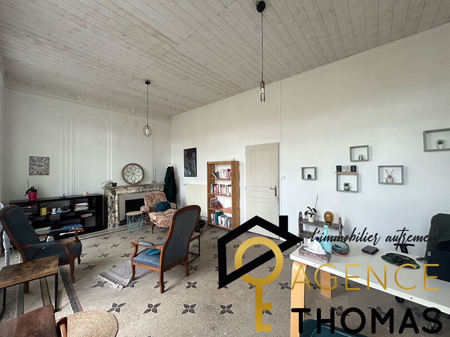 Local commercial / professionnel 28 m2 à louer AUBENAS