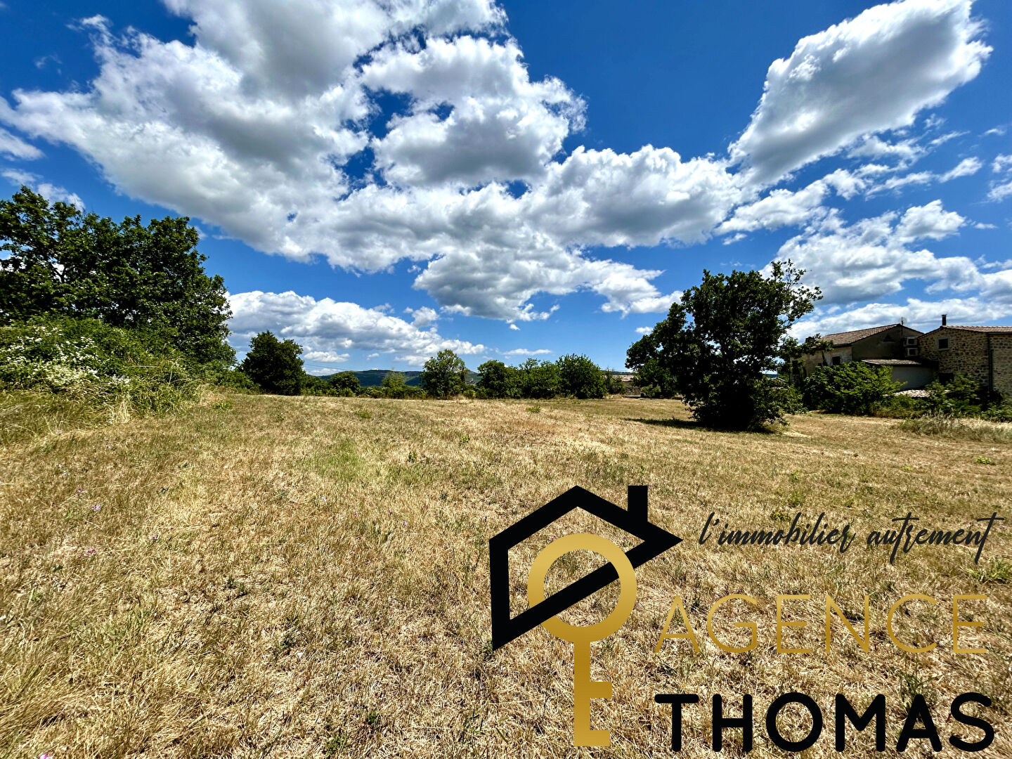 Terrain constructible Lanas 1000 m2