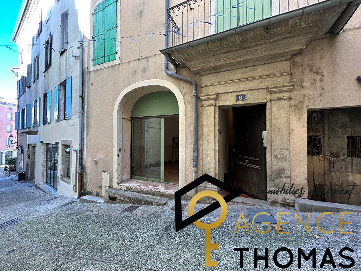 Local commercial  AUBENAS 42.59 m2