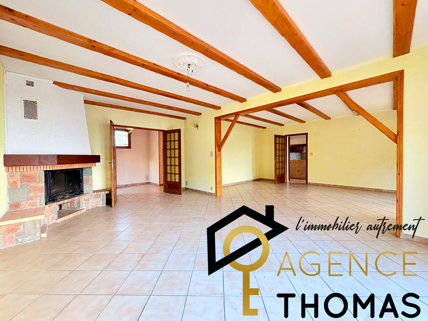 Appartement Aubenas 5 pièce(s) 190 m2