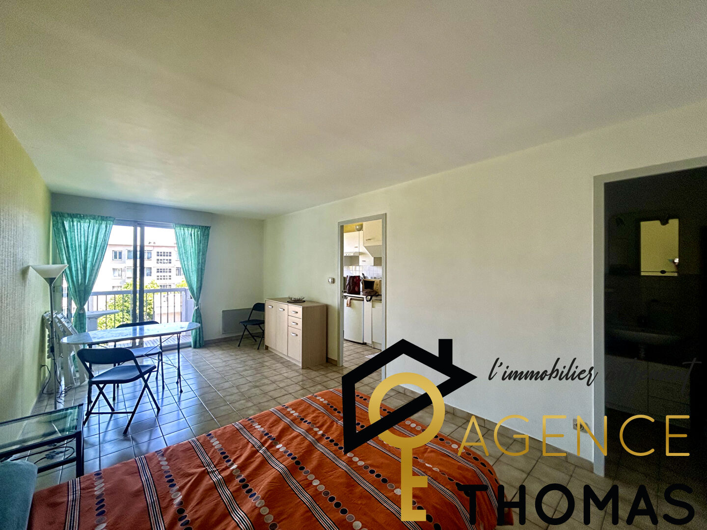 Appartement Montelimar 1 pièce(s) 30.98 m2