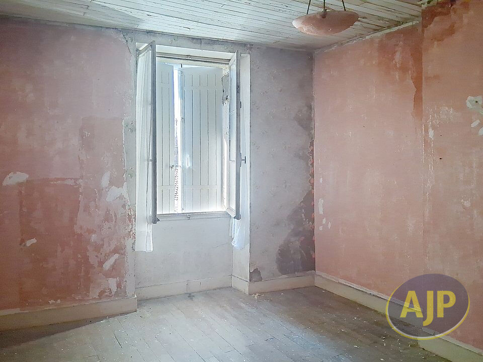 Maison  rénover à Saint Estèphe - photo 4
