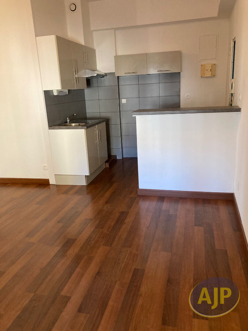 Appartement Pauillac 3 pièce(s) 41.56 m2 - photo 8