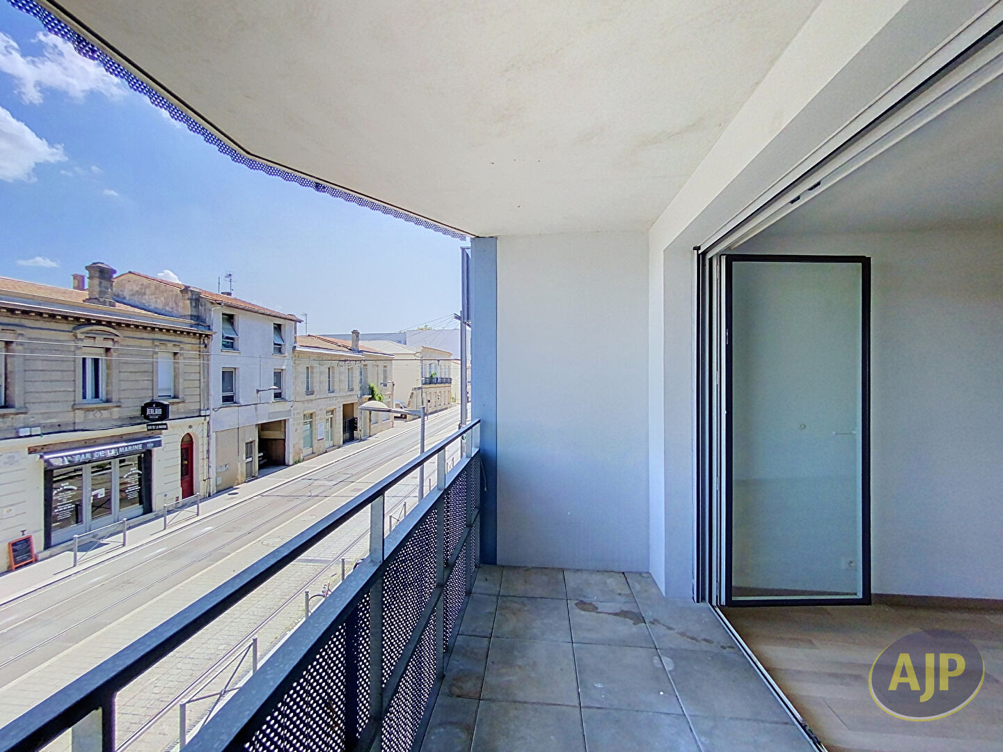 Appartement T3 avec balcon  et parking - photo 7