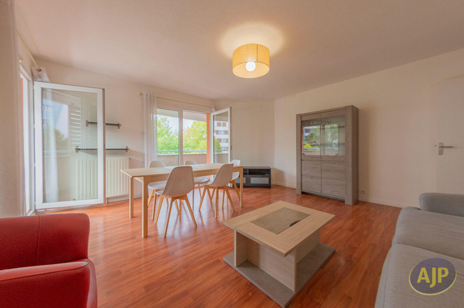 Appartement Bordeaux 4 pièce(s) 90.55 m2 - photo 2