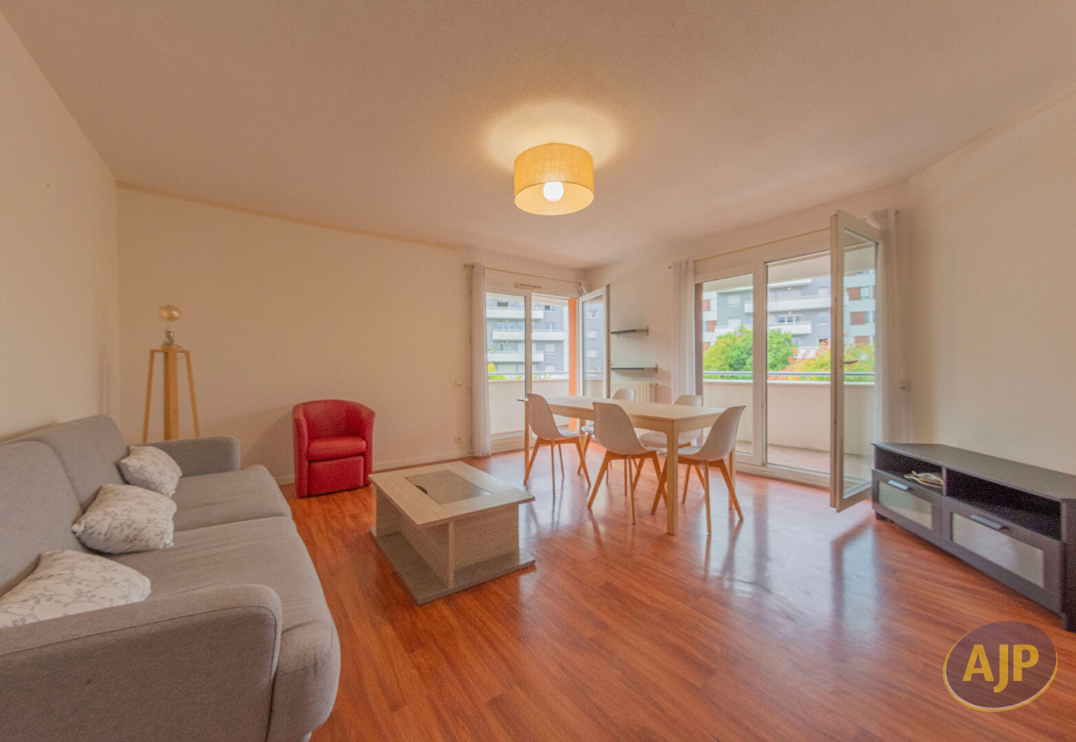 Appartement Bordeaux 4 pièce(s) 90.55 m2 - photo 3