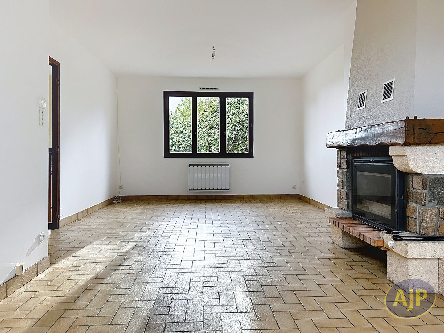 Maison Rouge 5 pièce(s) 101.97 m2 - photo 1