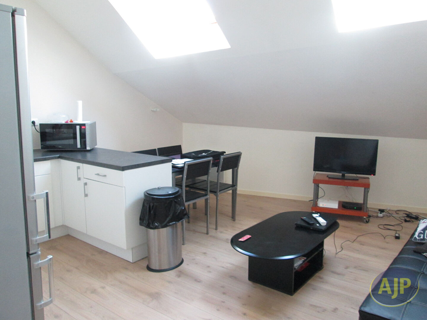 APPARTEMENT CHOLET - 2 pièce(s) - - photo 2