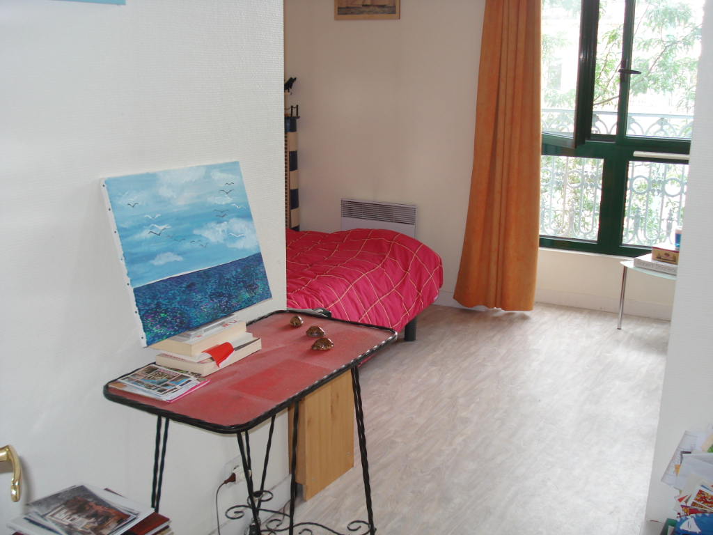 A LOUER T2 CENTRE CHOLET - photo 3