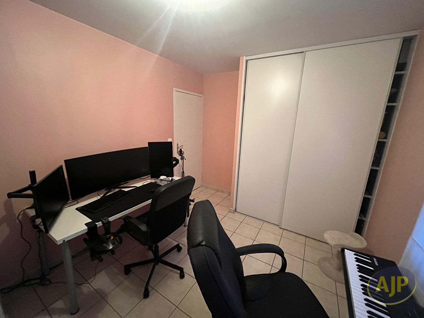 Appartement Type 3 - CHOLET - photo 4
