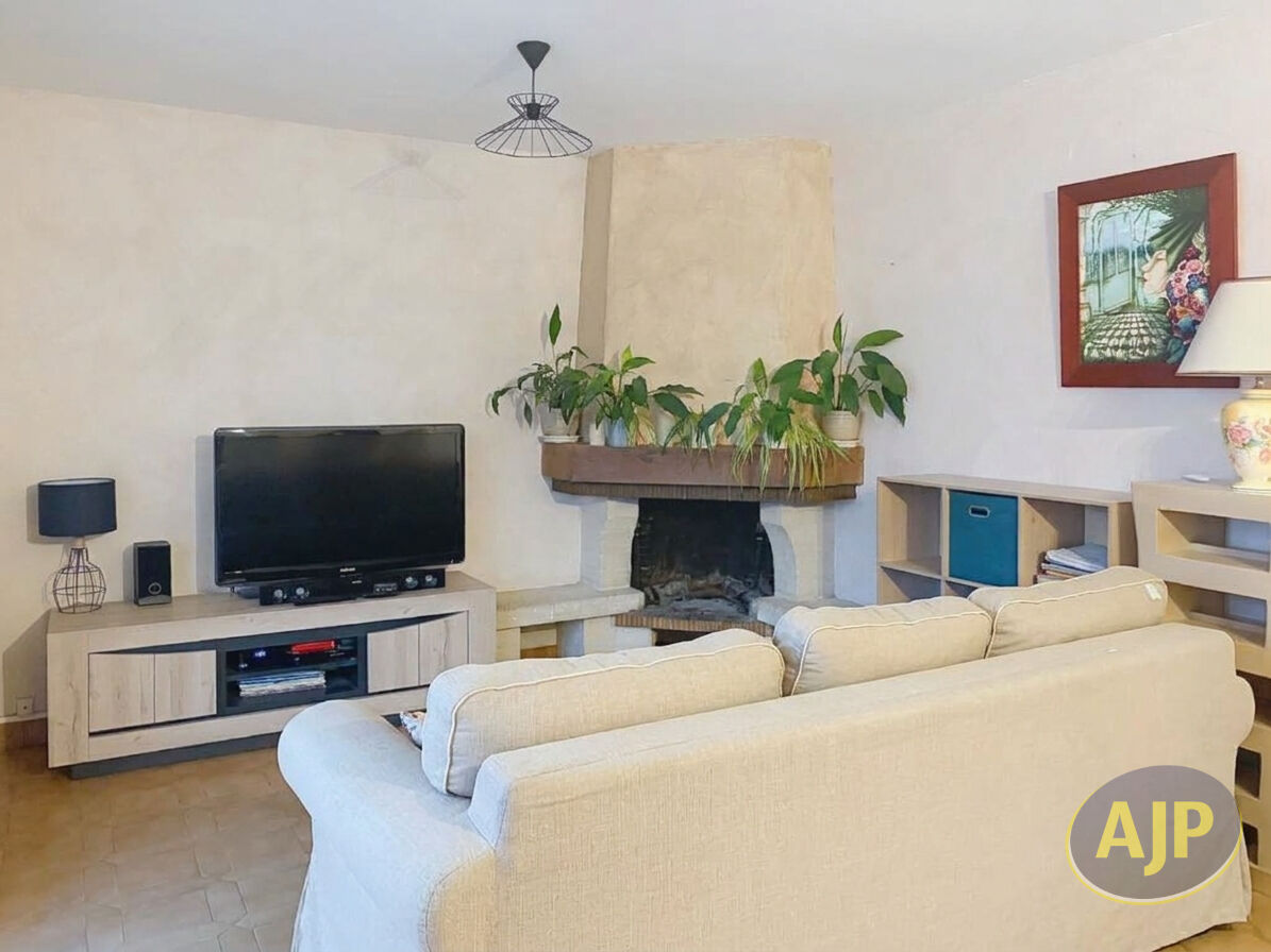 Maison familiale avec 4 chambres, grande terrasse et jardin -  Cholet - photo 2