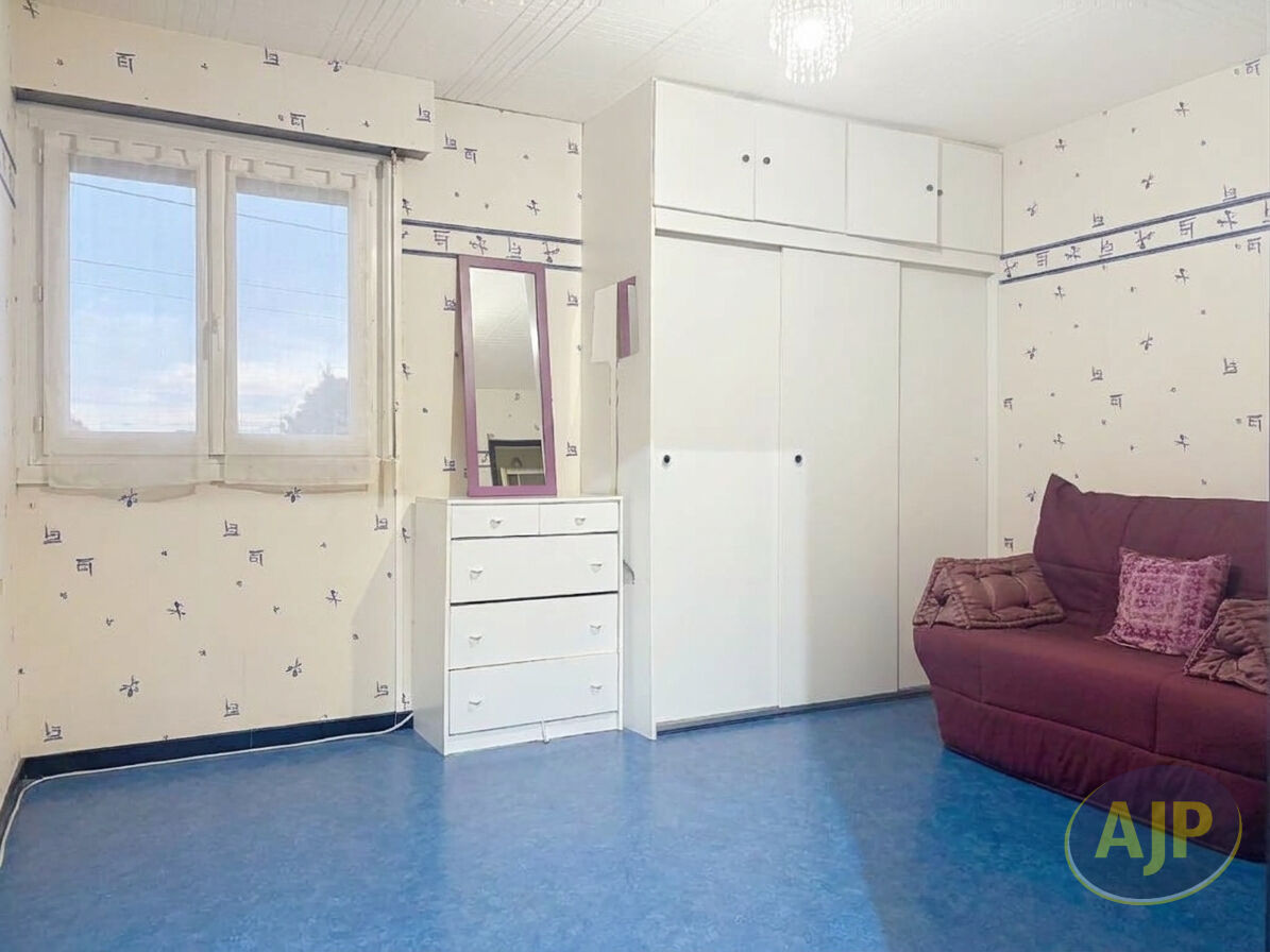 Maison familiale avec 4 chambres, grande terrasse et jardin -  Cholet - photo 11