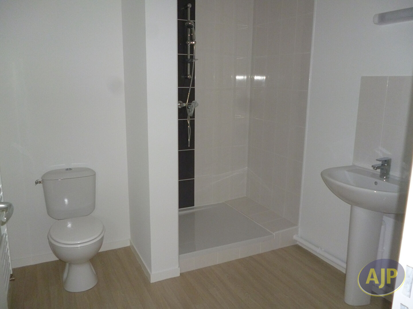 A LOUER T2 CLISSON - photo 3