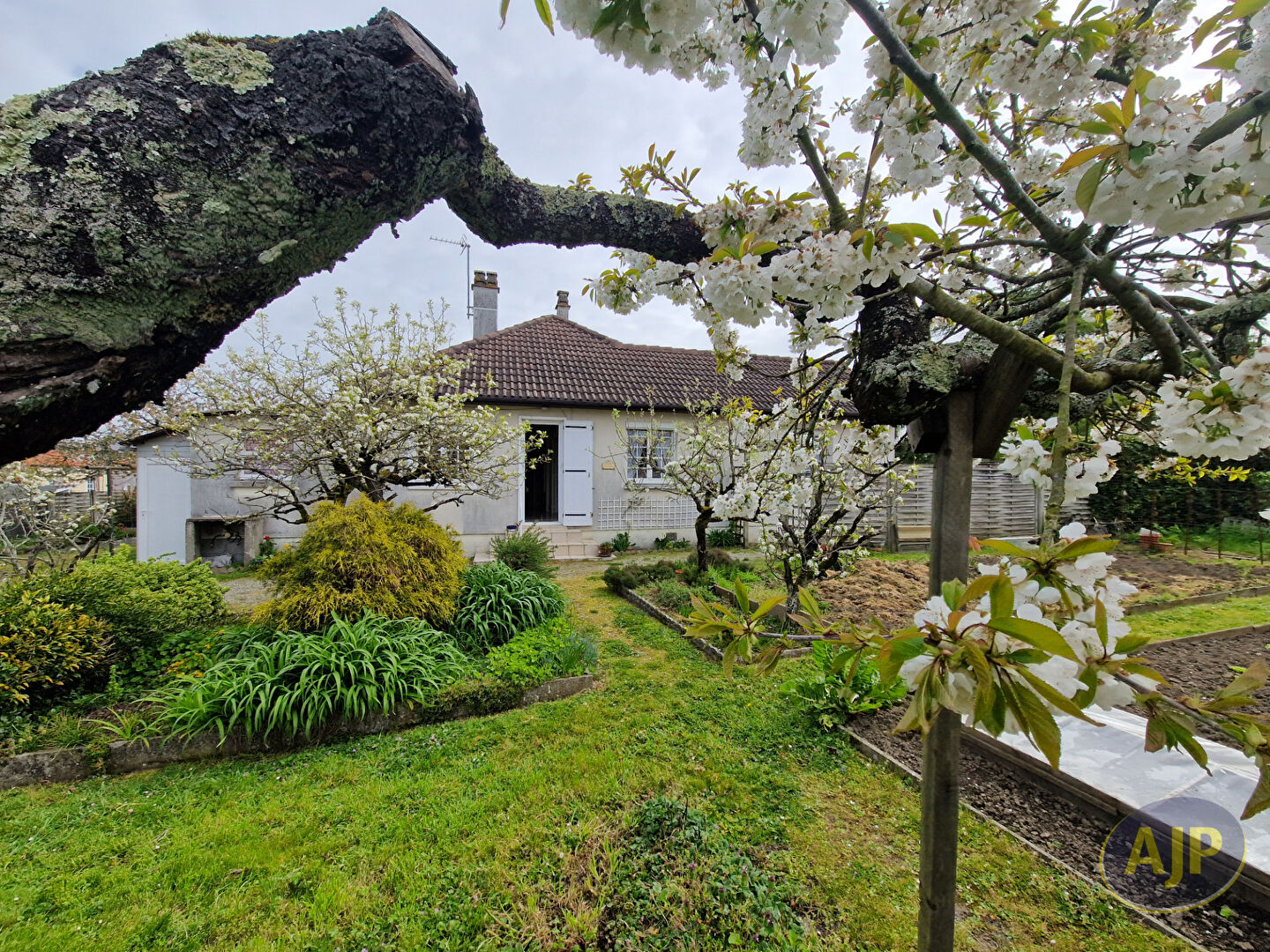 Maison 3 chambres grande parcelle bourg de Cugand - photo 14