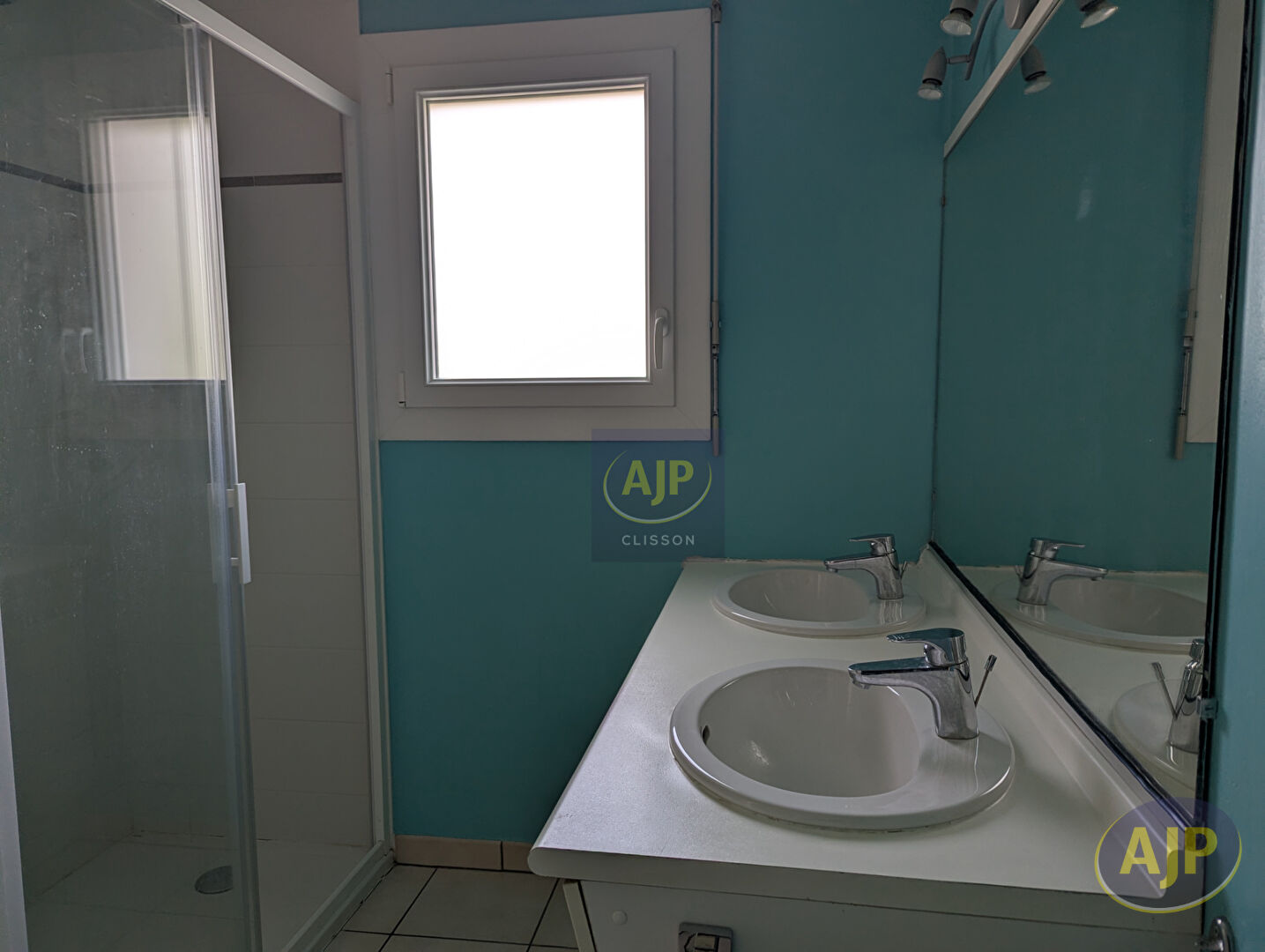 Maison 3 chambres  en village Monnieres. - photo 11