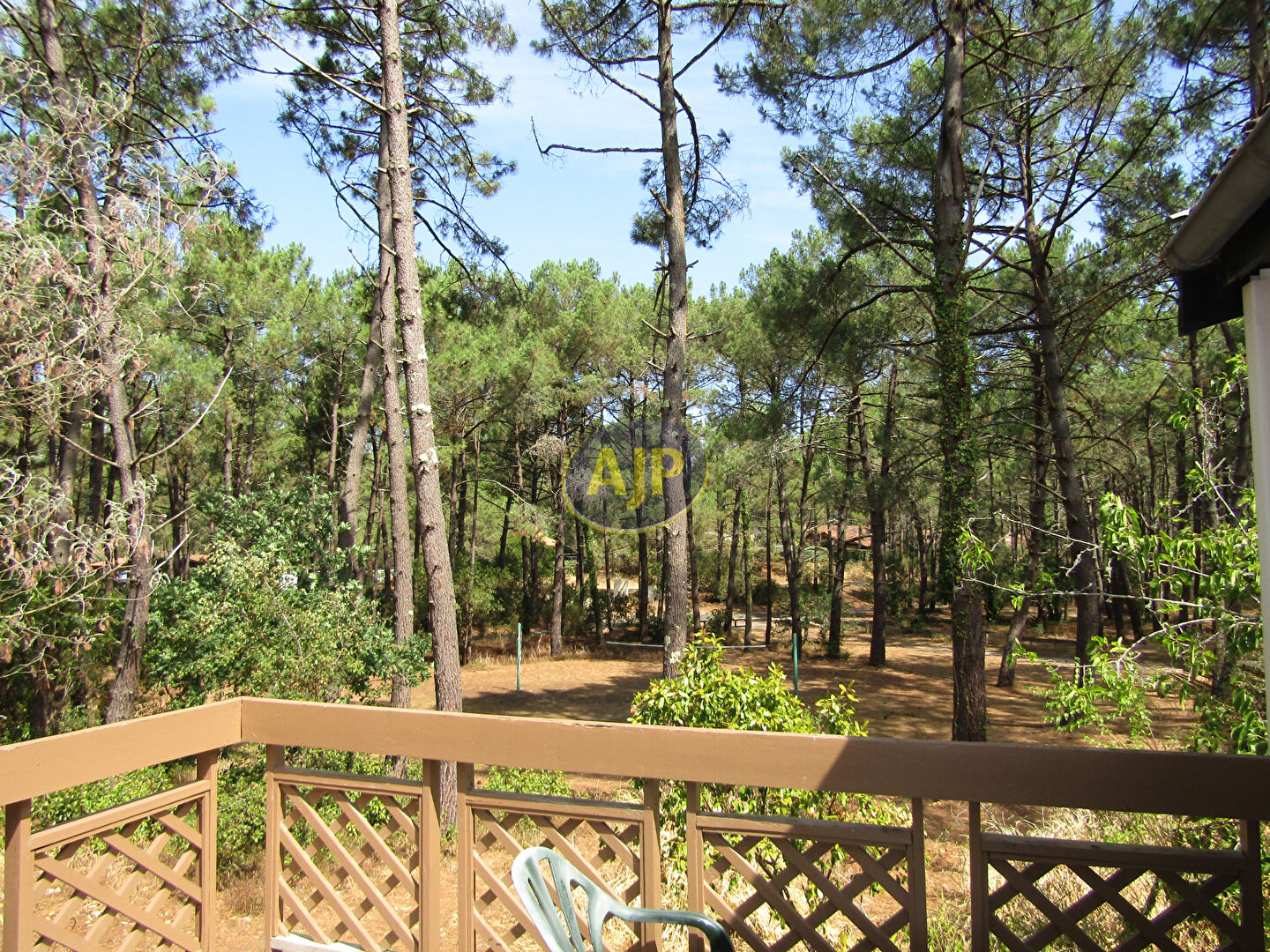 Maisonnette dans la pinède secteur sud - photo 3