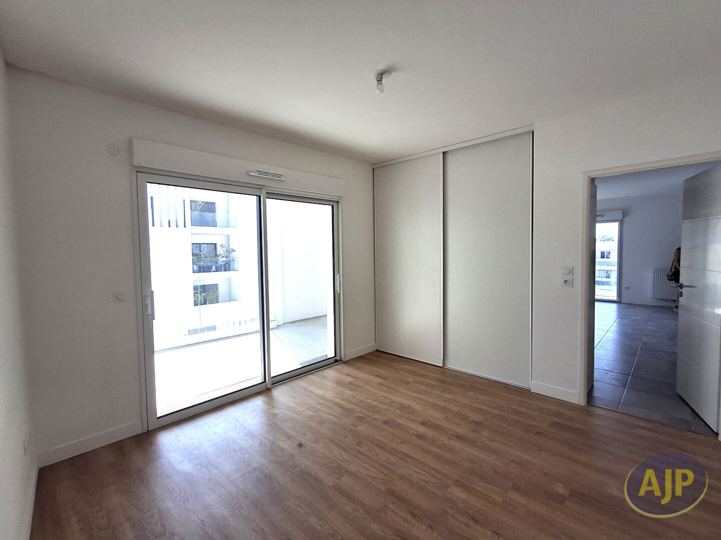 T2 - RESIDENCE COLLECTION - LE BOUSCAT - photo 4
