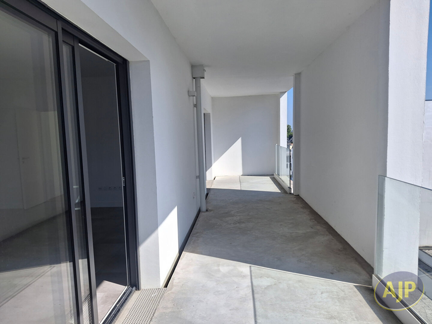 T2 - RESIDENCE COLLECTION - LE BOUSCAT - photo 7
