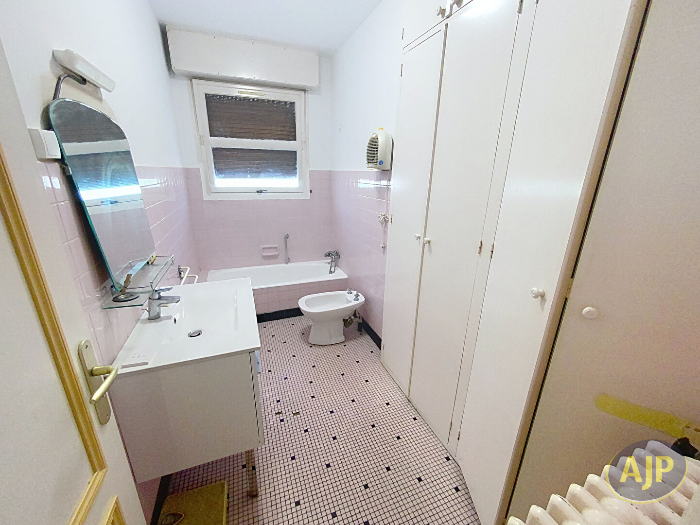 Maison familiale sur 637 m² de terrain - photo 7