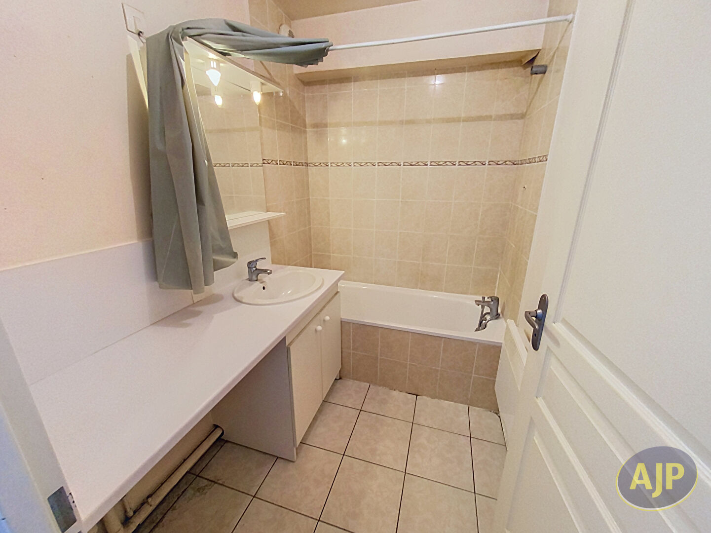 Appartement Bordeaux 3 pièces 56.90 m2 - photo 8