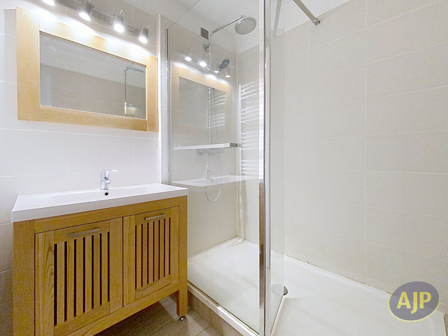 BORDEAUX Caudéran Appartement 4 pièces - photo 5