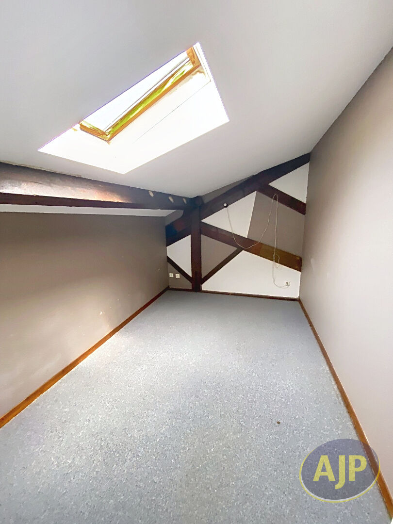 Lesparre Medoc Appartement T2  DUPLEX 33m2 - photo 10