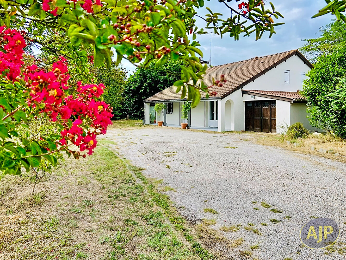Gaillan - Landaise rénové de 214m2 avec piscine ! - photo 5