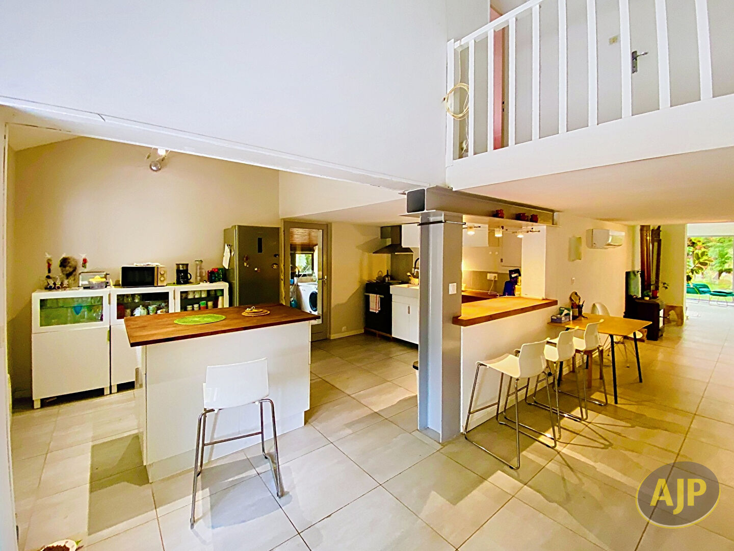 Gaillan - Landaise rénové de 214m2 avec piscine ! - photo 11