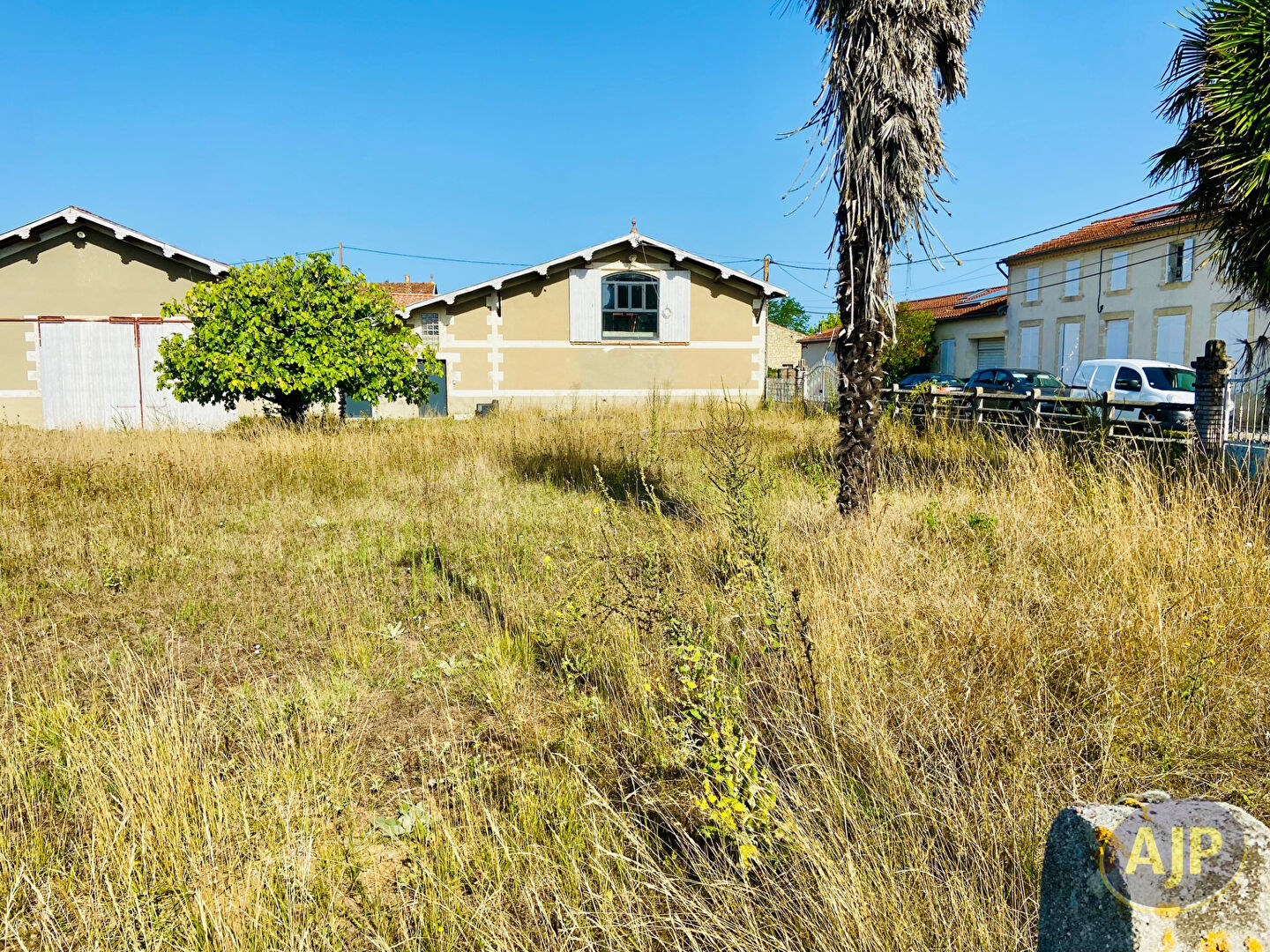 Gaillan - Terrain à bâtir 700m2 - photo 4