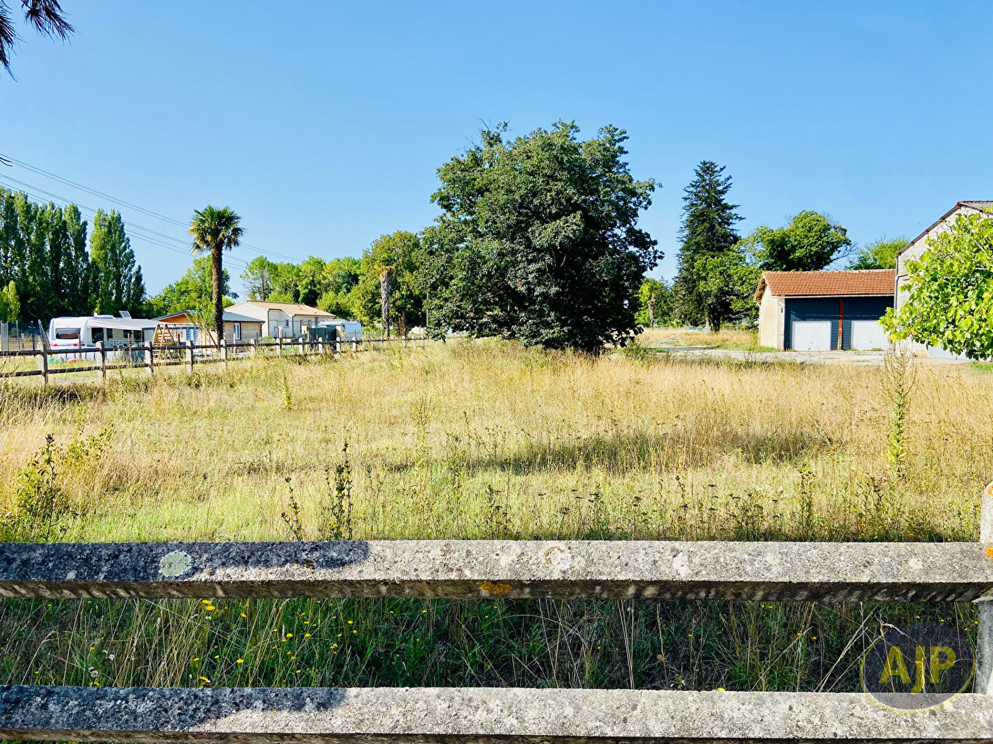 Gaillan - Terrain à bâtir 700m2 - photo 11